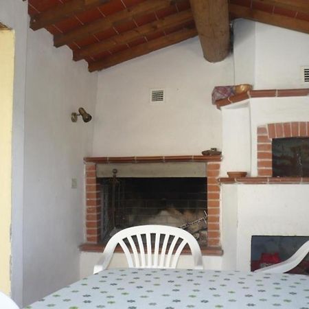 Charmantes Ferienhaus In Piani Della Rugginosa Mit Grossem Garten Reggello Extérieur photo