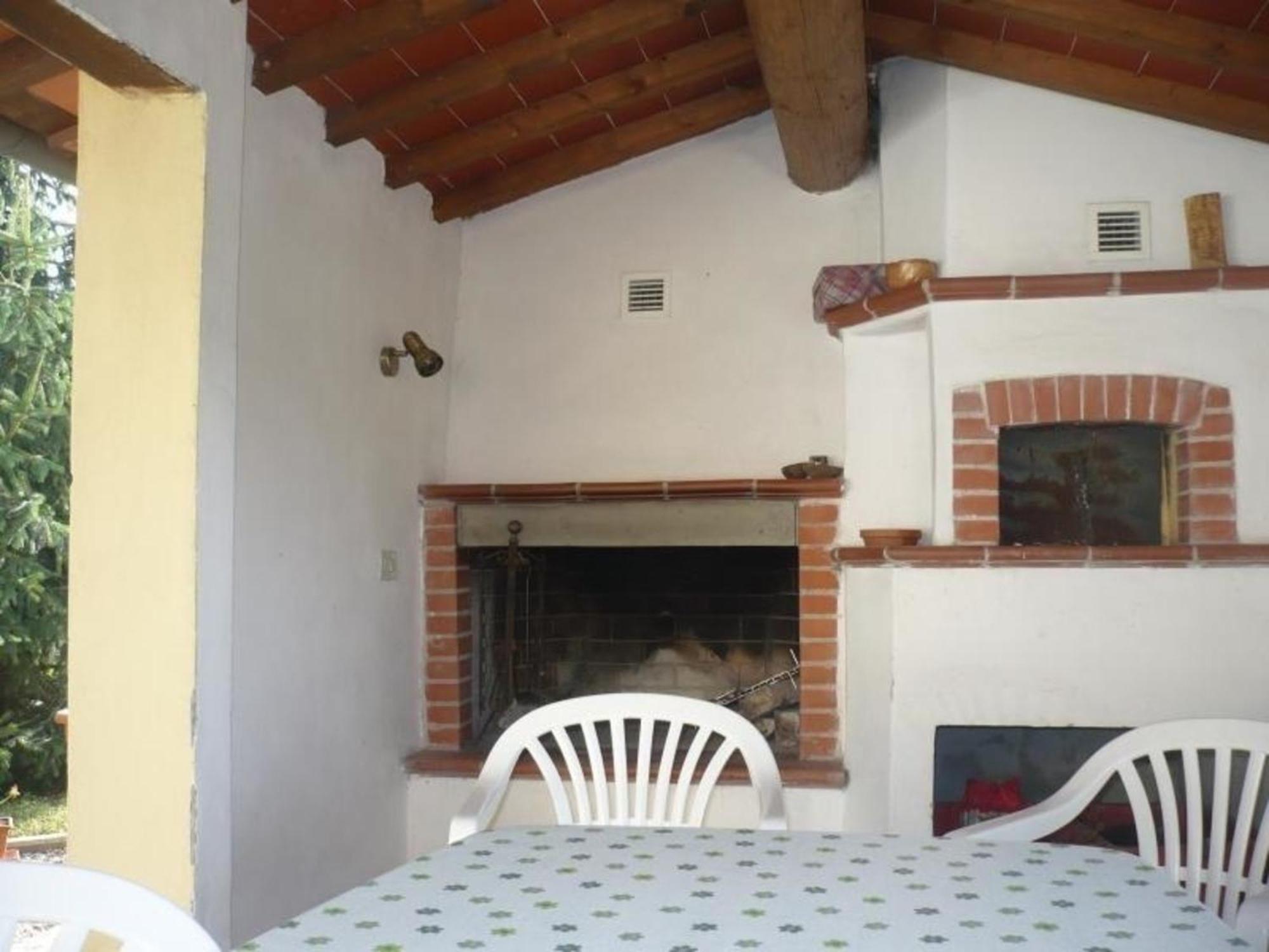 Charmantes Ferienhaus In Piani Della Rugginosa Mit Grossem Garten Reggello Extérieur photo