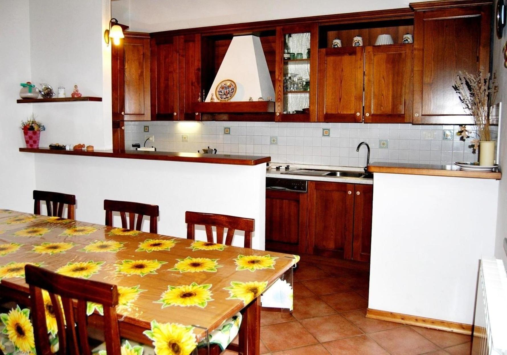 Charmantes Ferienhaus In Piani Della Rugginosa Mit Grossem Garten Reggello Extérieur photo