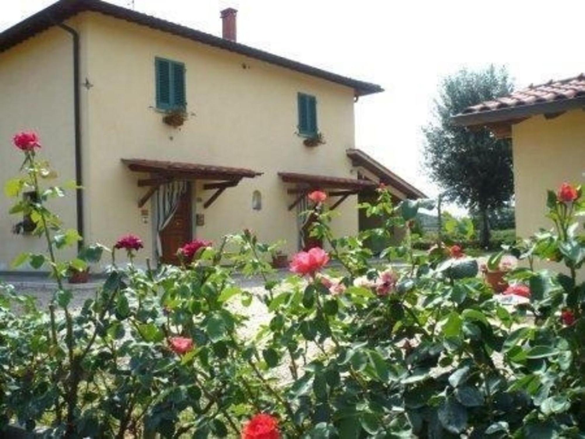 Charmantes Ferienhaus In Piani Della Rugginosa Mit Grossem Garten Reggello Extérieur photo