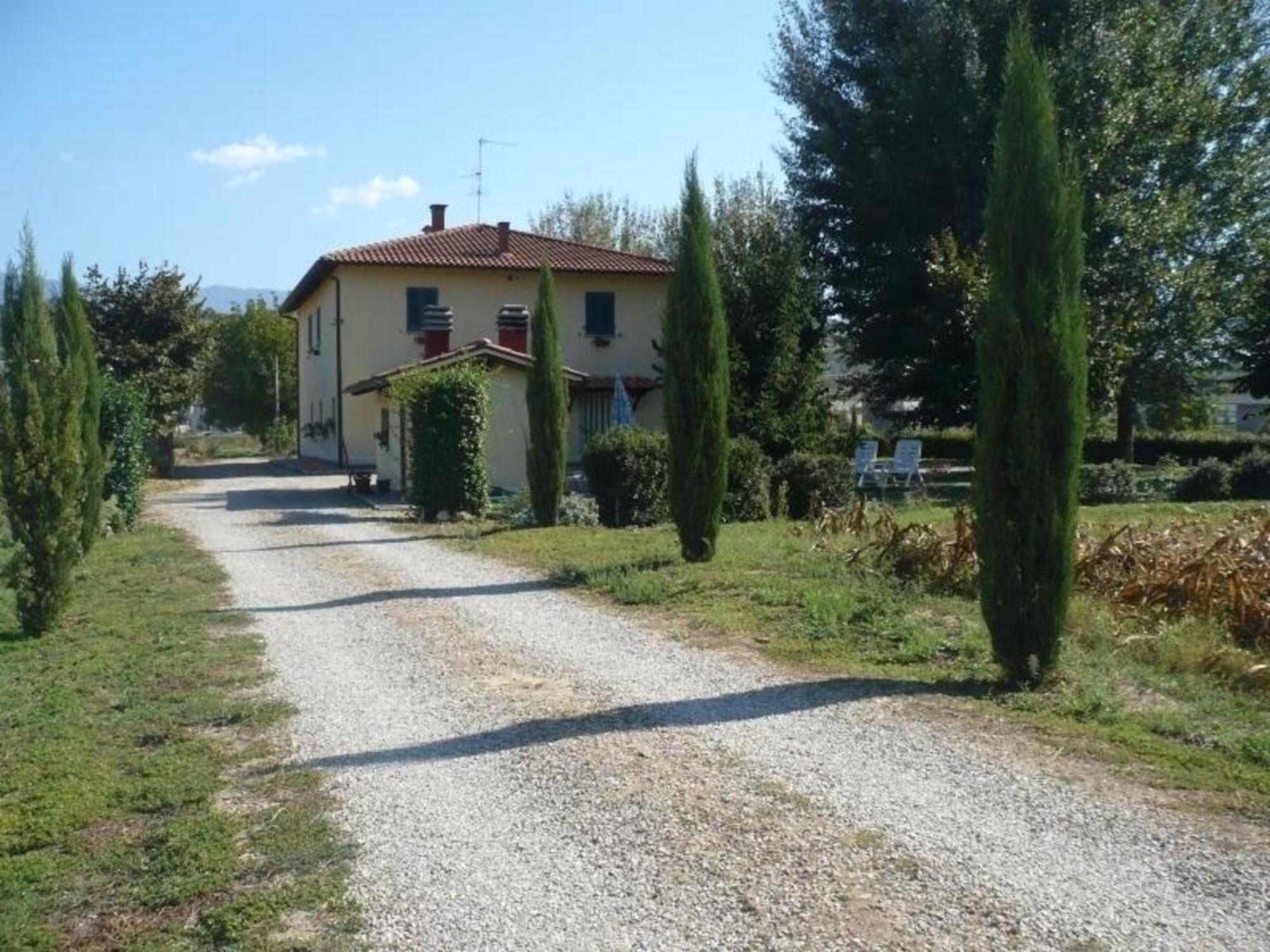 Charmantes Ferienhaus In Piani Della Rugginosa Mit Grossem Garten Reggello Extérieur photo